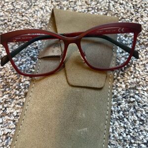 Maui Jim Red Ophthalmic Glasses with Case